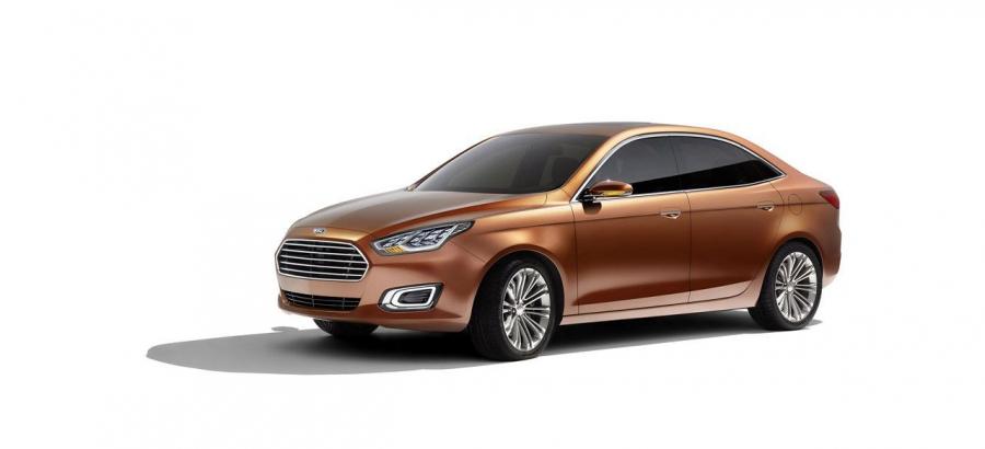  Ford Escort Concept 2013 года  (фото 6 из 14)